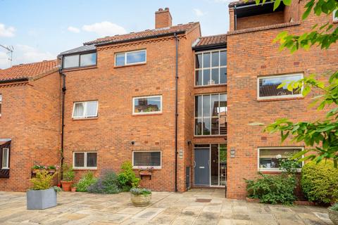 2 bedroom apartment for sale, Bedern, York