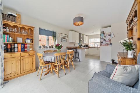 4 bedroom detached house for sale, Hawthorn Grove, Waltham Chase, Southampton, Hampshire, SO32