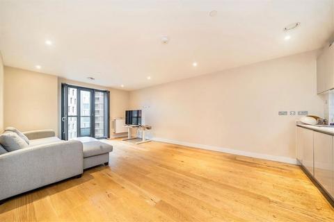 2 bedroom flat for sale, Station Road, London SE13