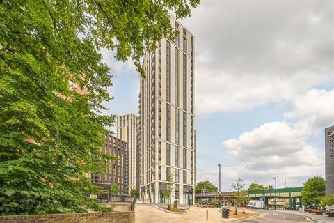 2 bedroom flat for sale, Station Road, London SE13