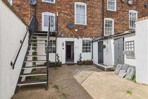 Flat 1, 6 - 7 Bridge Street, Worcester, WR1 3NJ