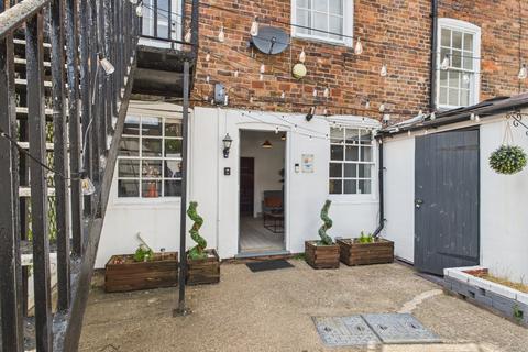 Flat 1, 6 - 7 Bridge Street, Worcester, WR1 3NJ