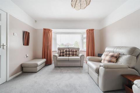 2 bedroom detached bungalow for sale, Whitchurch Lane, Bishopsworth, Bristol
