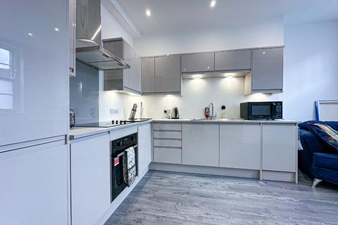 2 bedroom terraced house for sale, Burton Place, Taunton, Somerset, TA1
