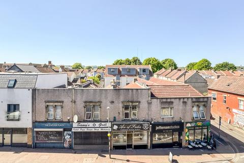 1 bedroom flat for sale, 21 West, Skypark Road, BS3 3NA