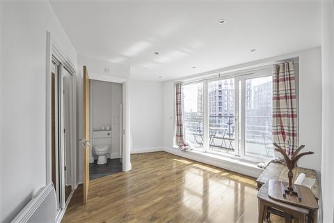 undefined, Smugglers Way, London, SW18