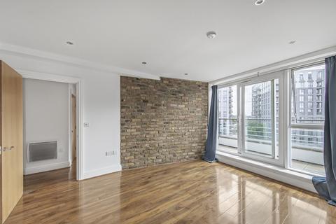 2 bedroom flat for sale, Smugglers Way, London, SW18