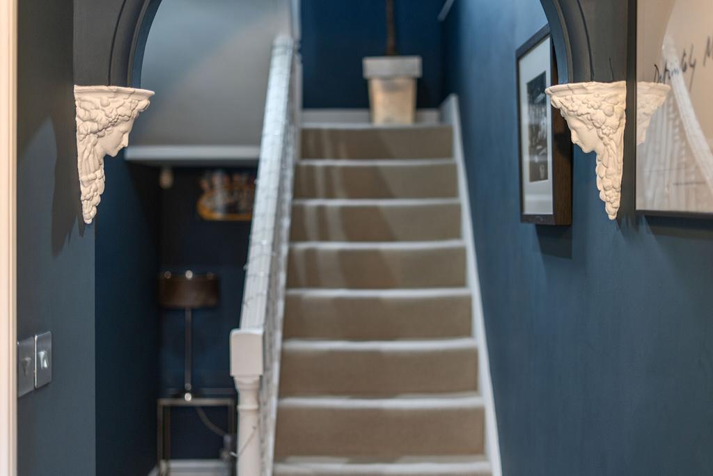 1329412 11 688386...