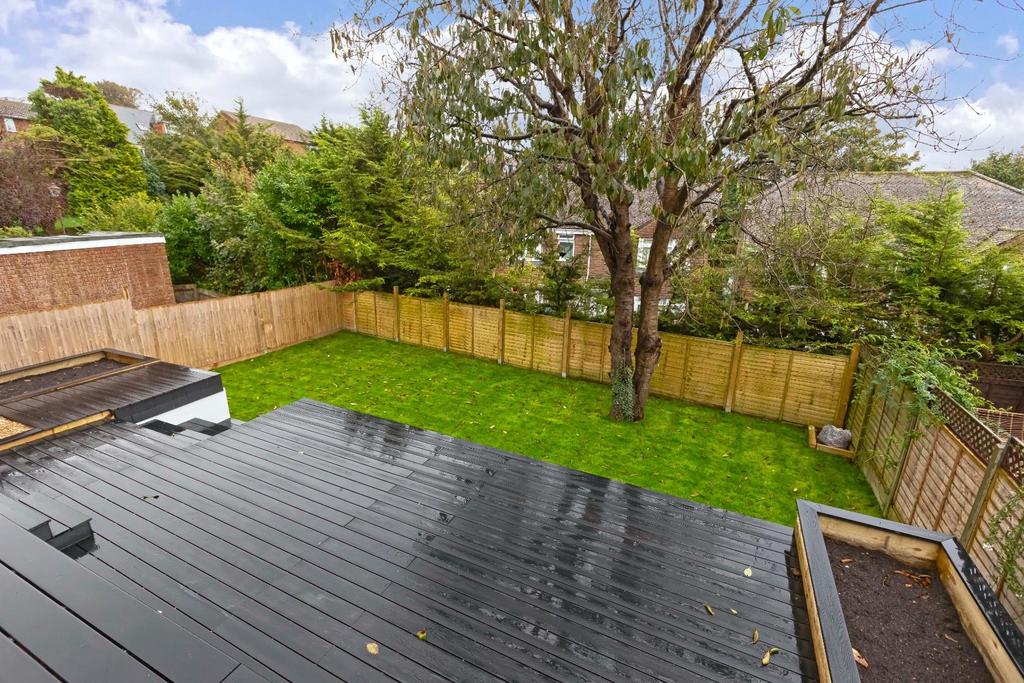 46 Warren Way 30.JPG