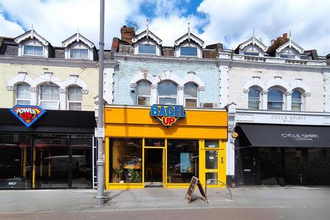 1 bedroom flat to rent, Lea Bridge Road, Leyton, E10