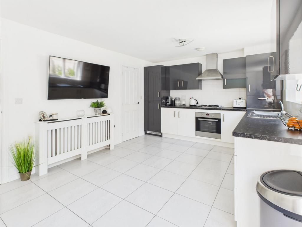 Kitchen/D Room