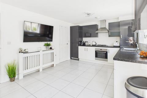 28 Benedict Lane, Hebburn, NE31 2GA