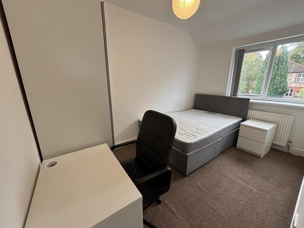 Bedroom 5