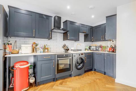 2 bedroom flat for sale, Harry Zeital Way, London E5