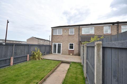 3 bedroom terraced house to rent, Wareham Close , Hull HU7