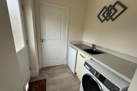 4 bedroom detached house for sale, Rieth Close, Hinckley