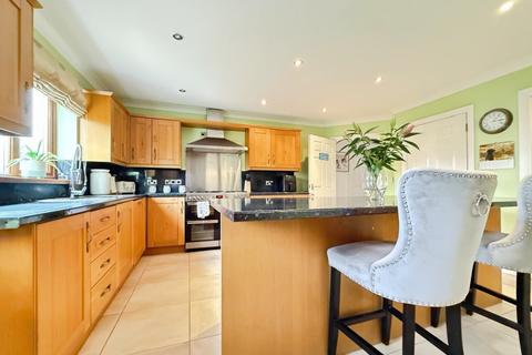 6 bedroom detached house for sale, Cwrt Gwscwm, Burry Port, Carmarthenshire, SA16