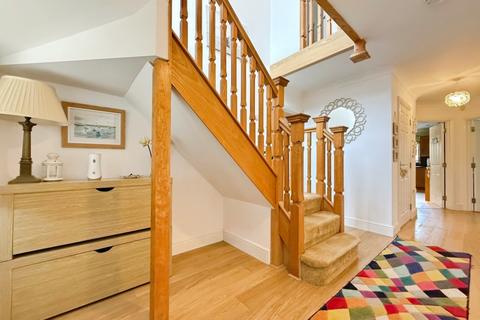 6 bedroom detached house for sale, Cwrt Gwscwm, Burry Port, Carmarthenshire, SA16
