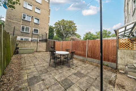 11 Dacca Street, London, SE8 3LH
