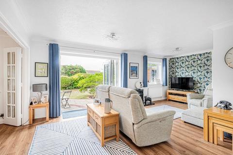 4 bedroom detached house for sale, Rustic Park, Telscombe Cliffs, BN10 7SW