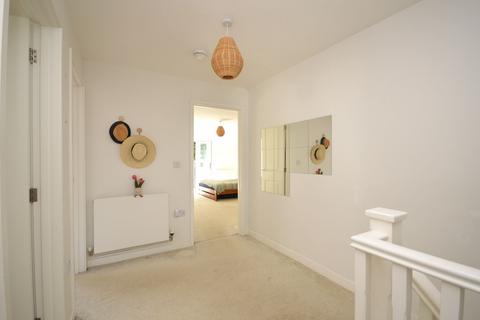 21 Trinity Drive, Folkestone, CT19 5UU