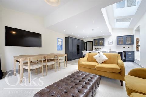 4 bedroom semi-detached house for sale, Leicester Road, East Croydon