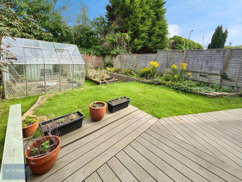 0f3892ba-Rear 20 Garden 202.jpg