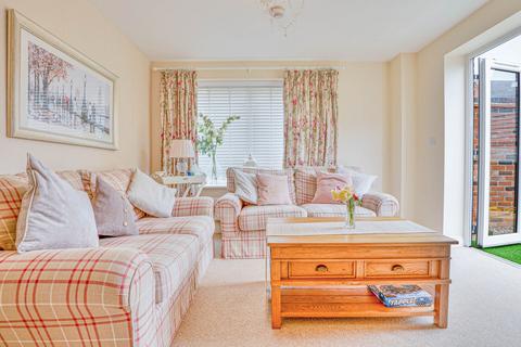 undefined, Askerton Crescent, Milton Keynes MK4