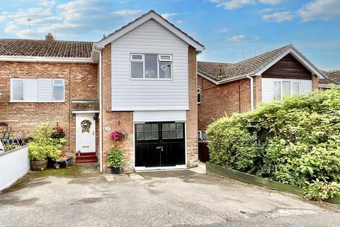 Kestrel Lane, Stoke-On-Trent ST10