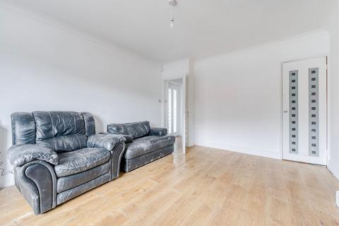 179 Carlton Road, Lowestoft, NR33 0NA