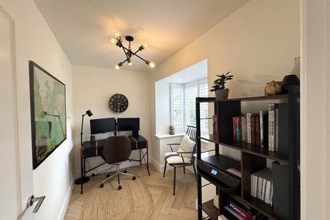 4 bedroom detached house for sale, Marden, Kent