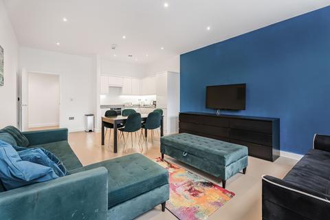 2 bedroom flat for sale, Ziggurat House, 25 Grosvenor Road, St. Albans, Hertfordshire