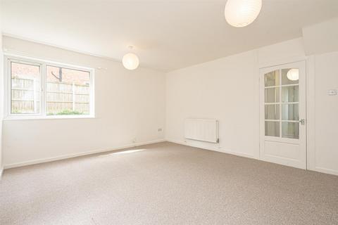48 Botany Brow, Chorley, PR6 0JW