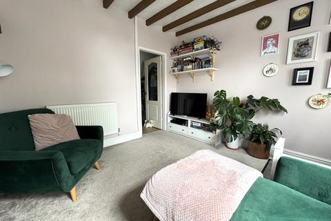 2 bedroom terraced house for sale, Stanton Road, Stapenhill, Burton-on-Trent, DE15