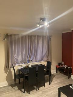 2 bedroom flat for sale, 216 Lampton Road, Hounslow TW3