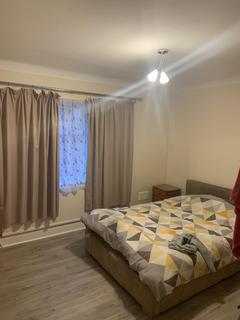 2 bedroom flat for sale, 216 Lampton Road, Hounslow TW3