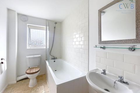 2 bedroom terraced house for sale, Birling Road, Snodland, ME6