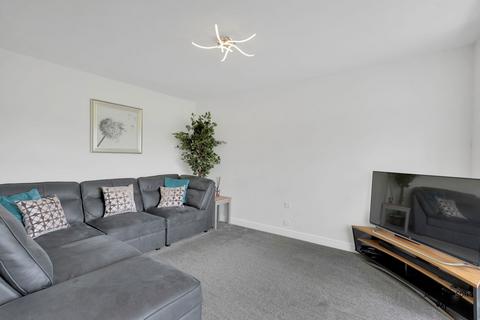 40 Lapwing Lane, Darwen, BB3 2FQ