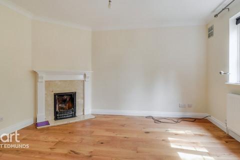 undefined, Nightingale Close, Bury St Edmunds