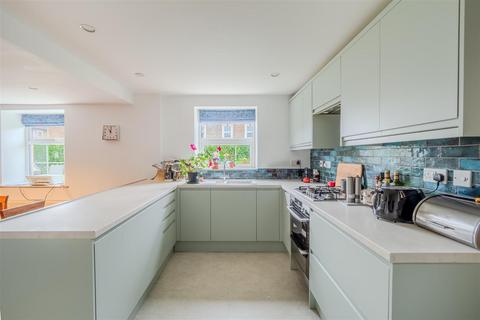 37 Albert Road, Portishead, Bristol, BS20 6PP