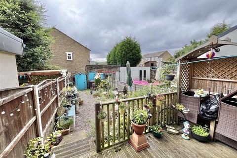 2 bedroom terraced house for sale, Brosscroft, Hadfield, Glossop