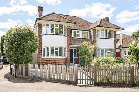 undefined, Mayfield Road, Hersham, Surrey, KT12