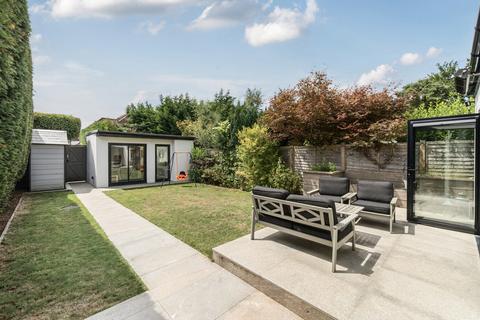 undefined, Mayfield Road, Hersham, Surrey, KT12