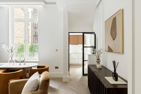 3 bedroom flat for sale, Palace Court, London, W2