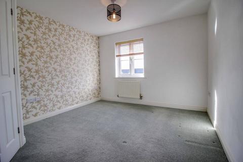 2 bedroom coach house to rent, Tippett Avenue, Swindon SN25