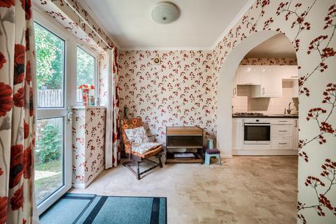 22 Alford Close, Rednal, Birmingham, B45 8TN