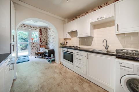 22 Alford Close, Rednal, Birmingham, B45 8TN