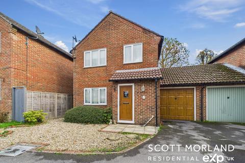 undefined, Derwent Close, Chichester PO20