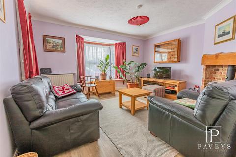undefined, Brent Close, Frinton-On-Sea