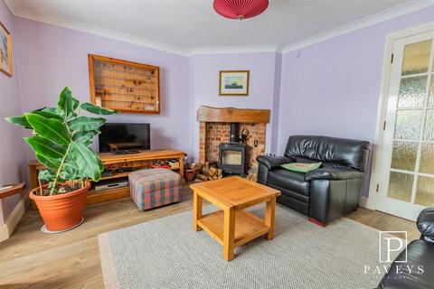 undefined, Brent Close, Frinton-On-Sea